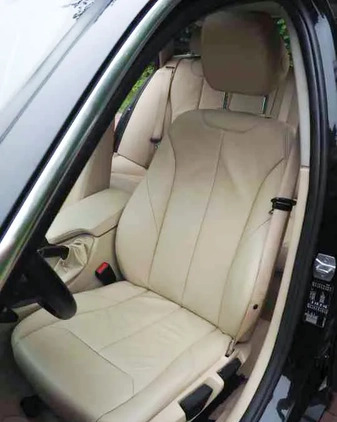 BMW Seria 3 cena 59900 przebieg: 156200, rok produkcji 2019 z Bełchatów małe 704
